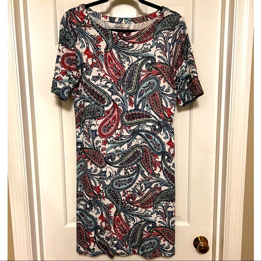 Croft & Barrow paisley print dress. Size small. White, pink, blue, green.